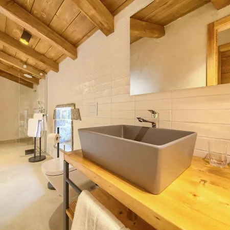 בית נופש Jerini The Barn By Interhome *